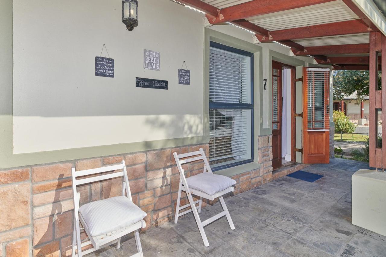 Fraai Uitzicht Struisbaai Apartamento Exterior foto