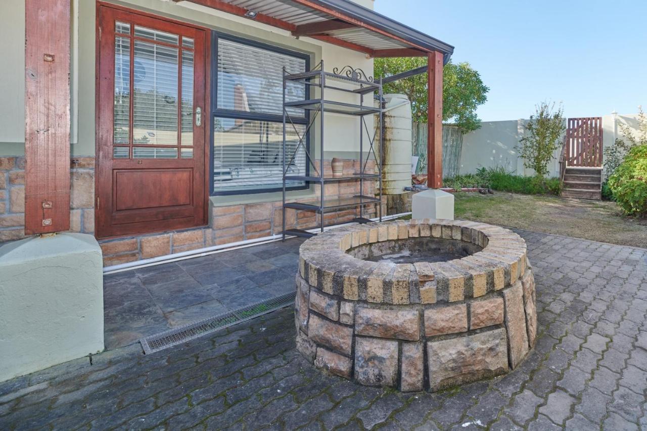 Fraai Uitzicht Struisbaai Apartamento Exterior foto