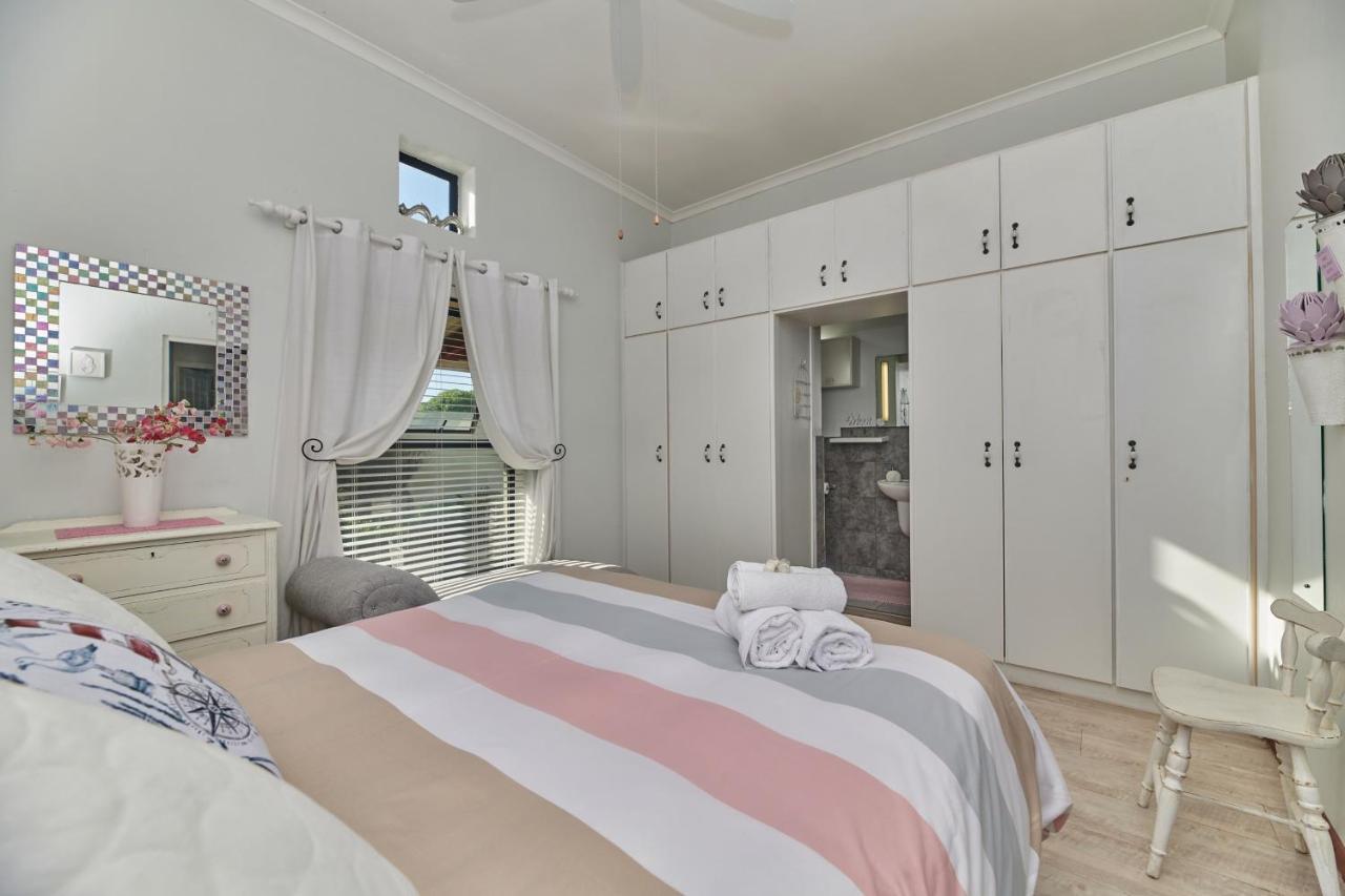 Fraai Uitzicht Struisbaai Apartamento Exterior foto