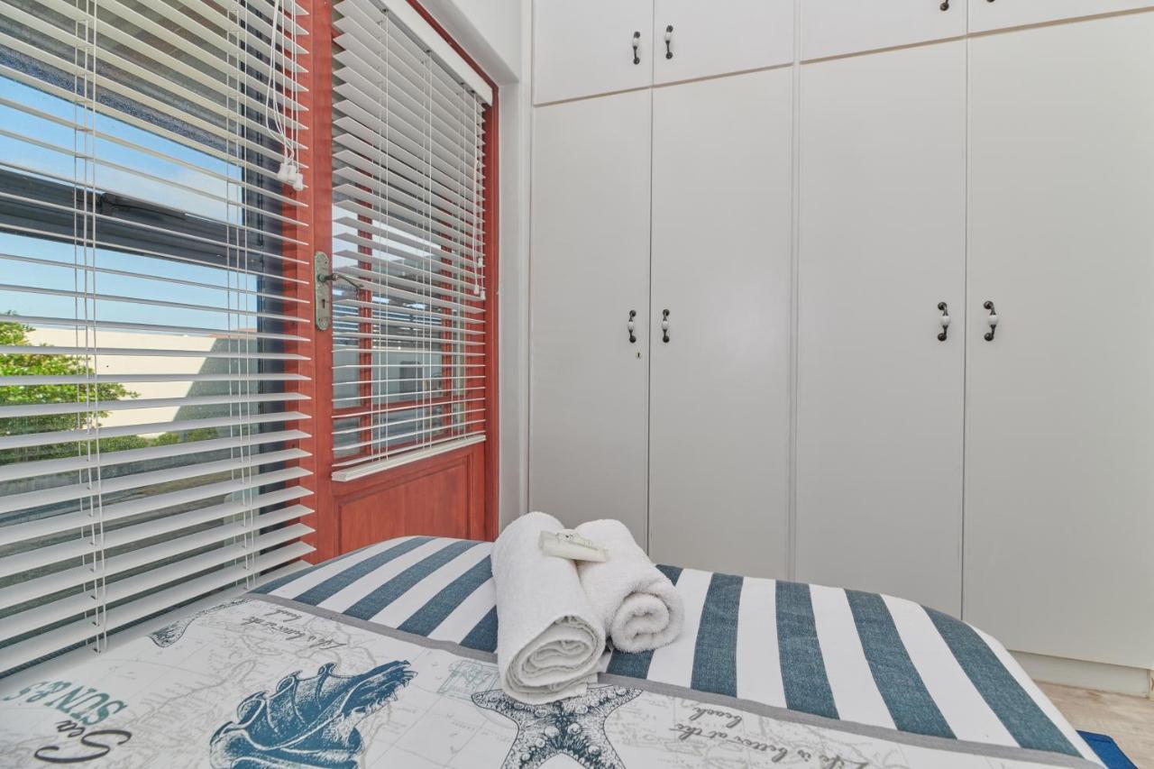 Fraai Uitzicht Struisbaai Apartamento Exterior foto