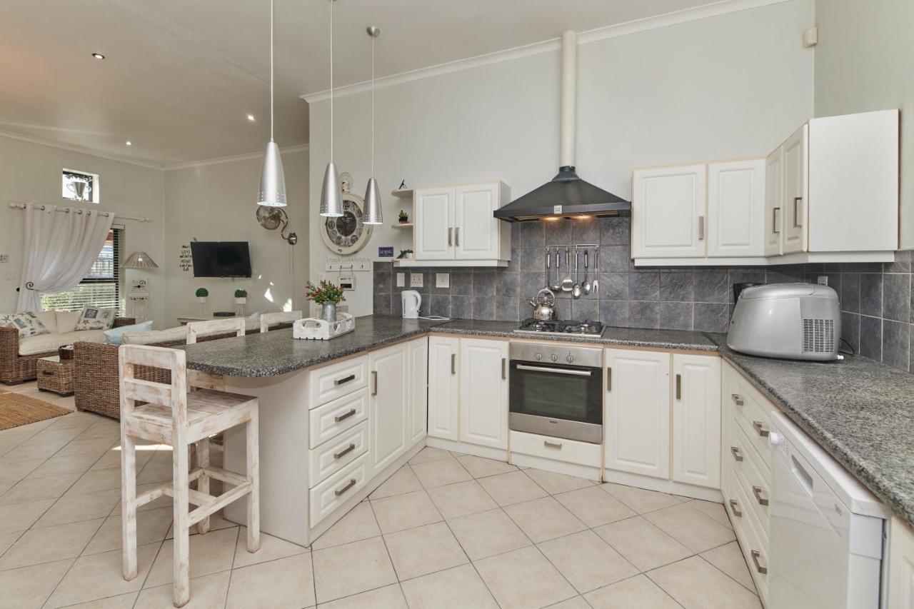 Fraai Uitzicht Struisbaai Apartamento Exterior foto