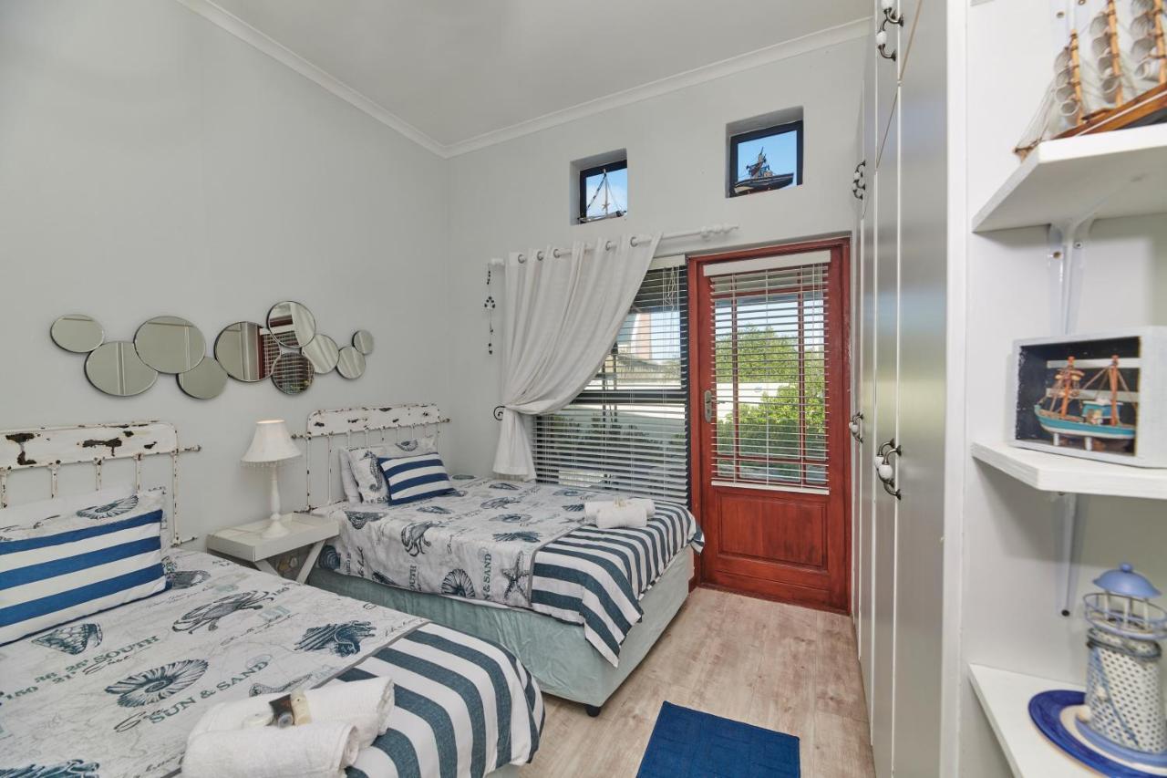 Fraai Uitzicht Struisbaai Apartamento Exterior foto